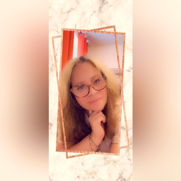 Meet your Posher, Millie - Picture 1 of 1